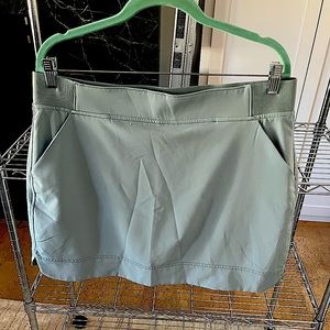 32 degrees green ish blue skirt/skort women size Large